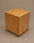 Esfuerzo Side Table